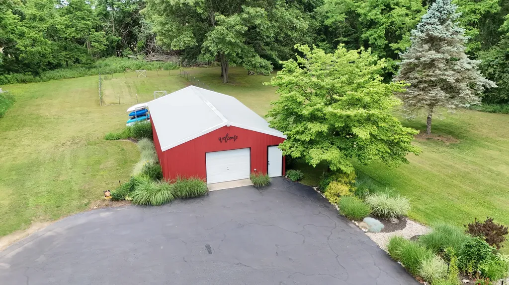 18610 M 86 Lockport Township MI 49093