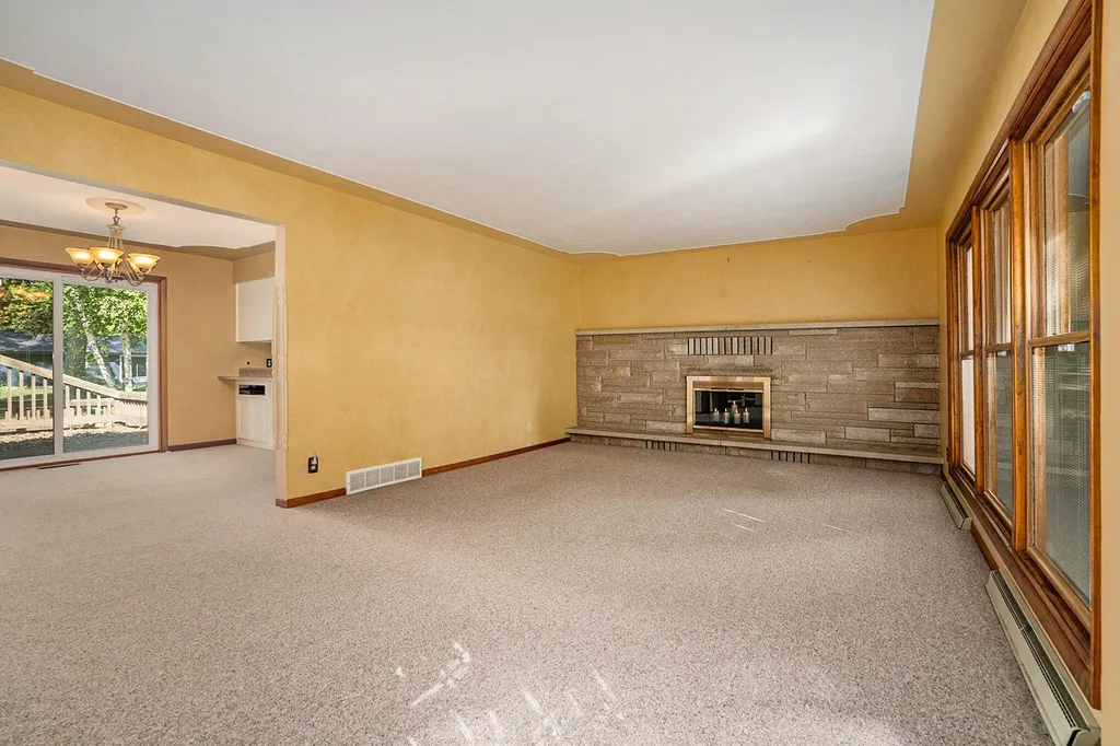 340 W Railroad Street Centreville Village MI 49032