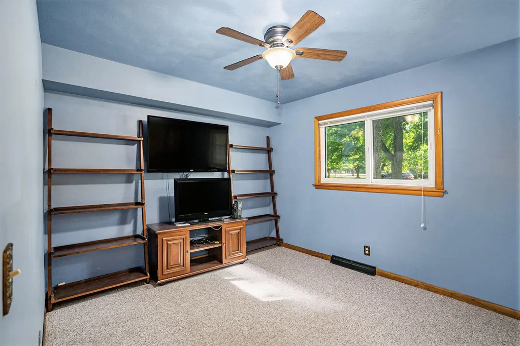 340 W Railroad Street Centreville Village MI 49032