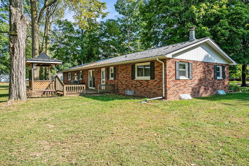 340 W Railroad Street Centreville Village MI 49032
