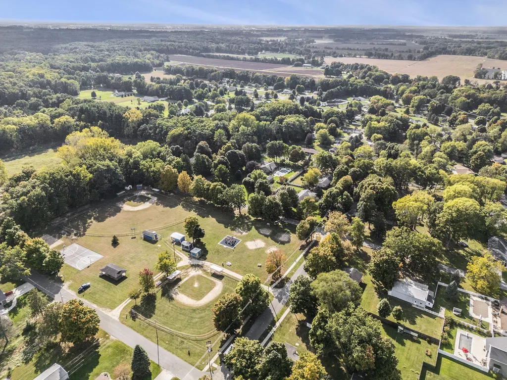 340 W Railroad Street Centreville Village MI 49032