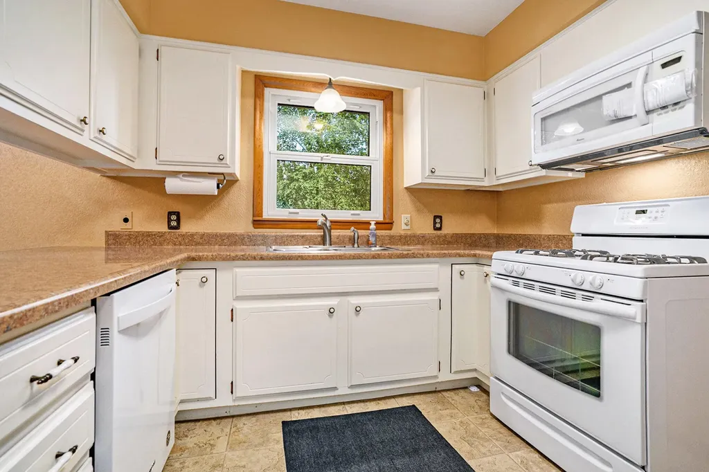 340 W Railroad Street Centreville Village MI 49032