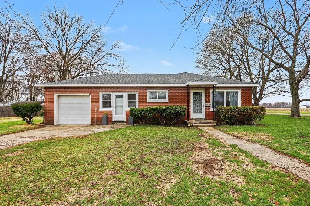 609 E Railroad Street Bronson City MI 49028