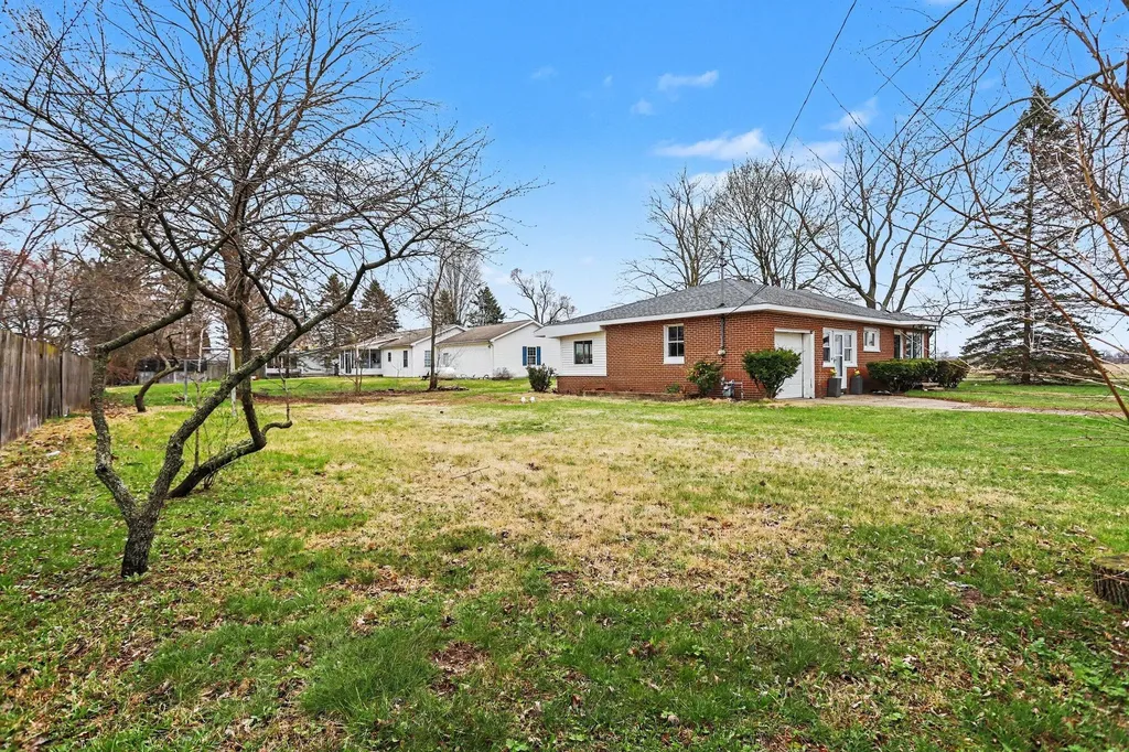 609 E Railroad Street Bronson City MI 49028