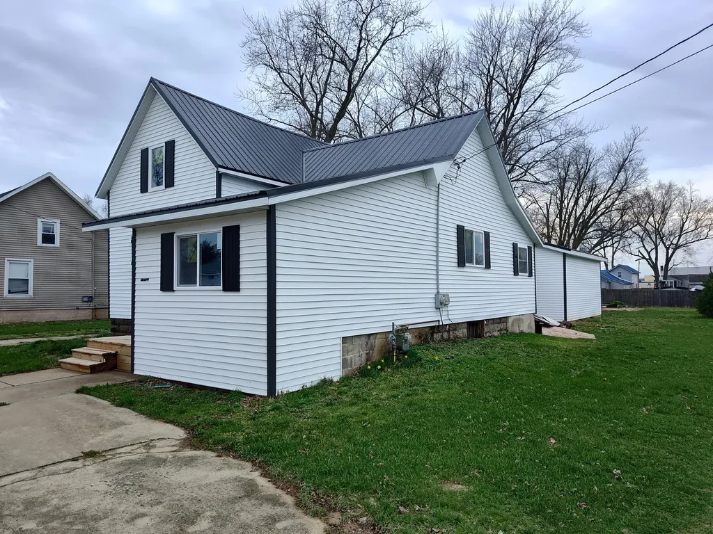 509 N Walker Street Bronson City MI 49028