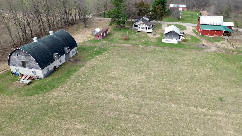 53699 Flatbush Road Flowerfield Township MI 49067