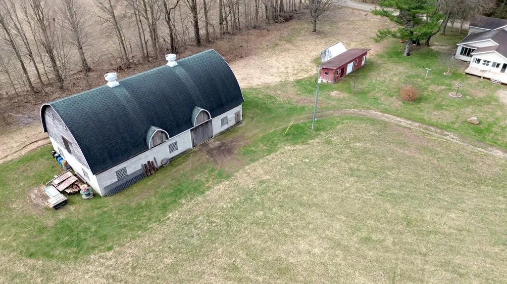53699 Flatbush Road Flowerfield Township MI 49067