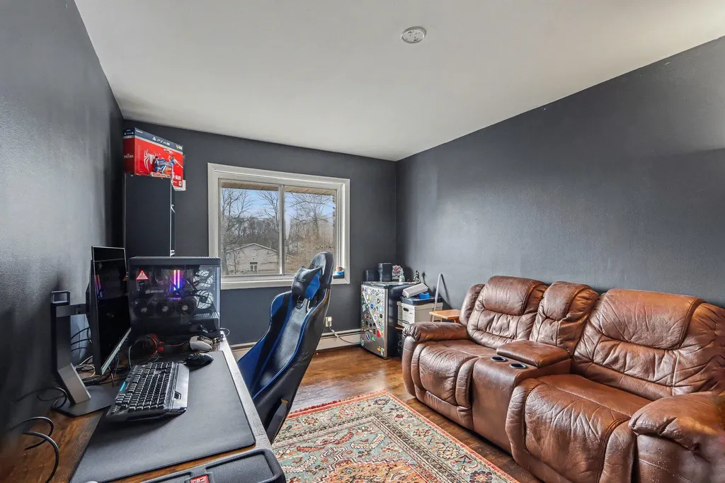 626 Lynn Avenue Kalamazoo City MI 49008