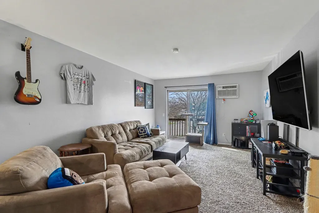 626 Lynn Avenue Kalamazoo City MI 49008