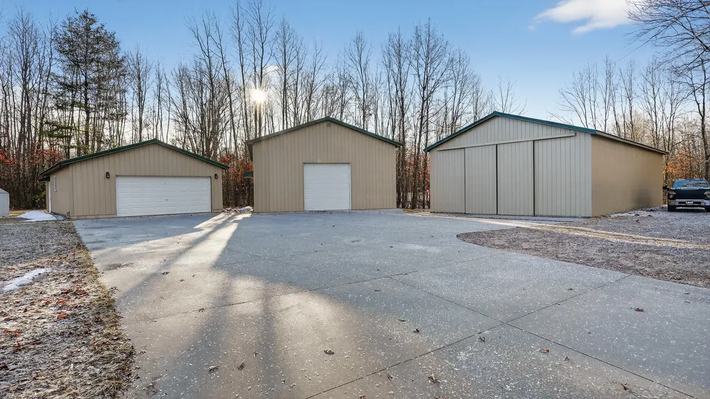 5717 Maple Ridge Road Clayton Township MI 48659