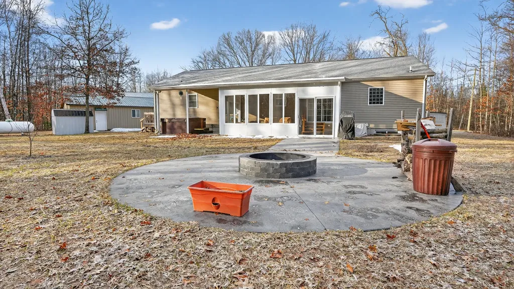 5717 Maple Ridge Road Clayton Township MI 48659