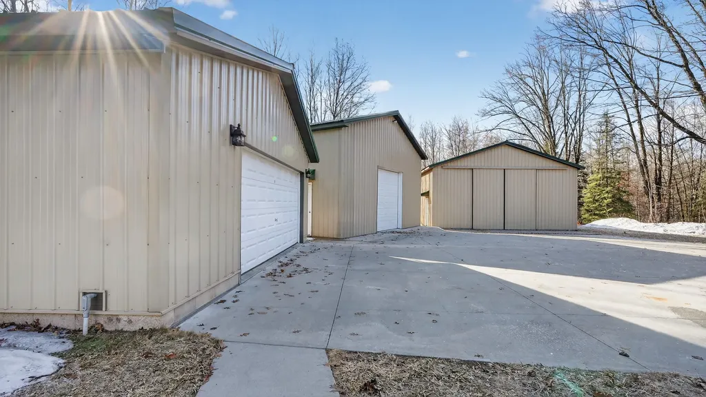 5717 Maple Ridge Road Clayton Township MI 48659