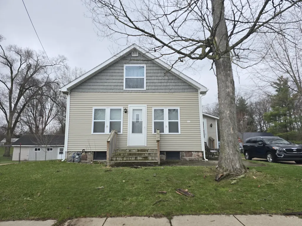 804 E State Street Colon Village MI 49040