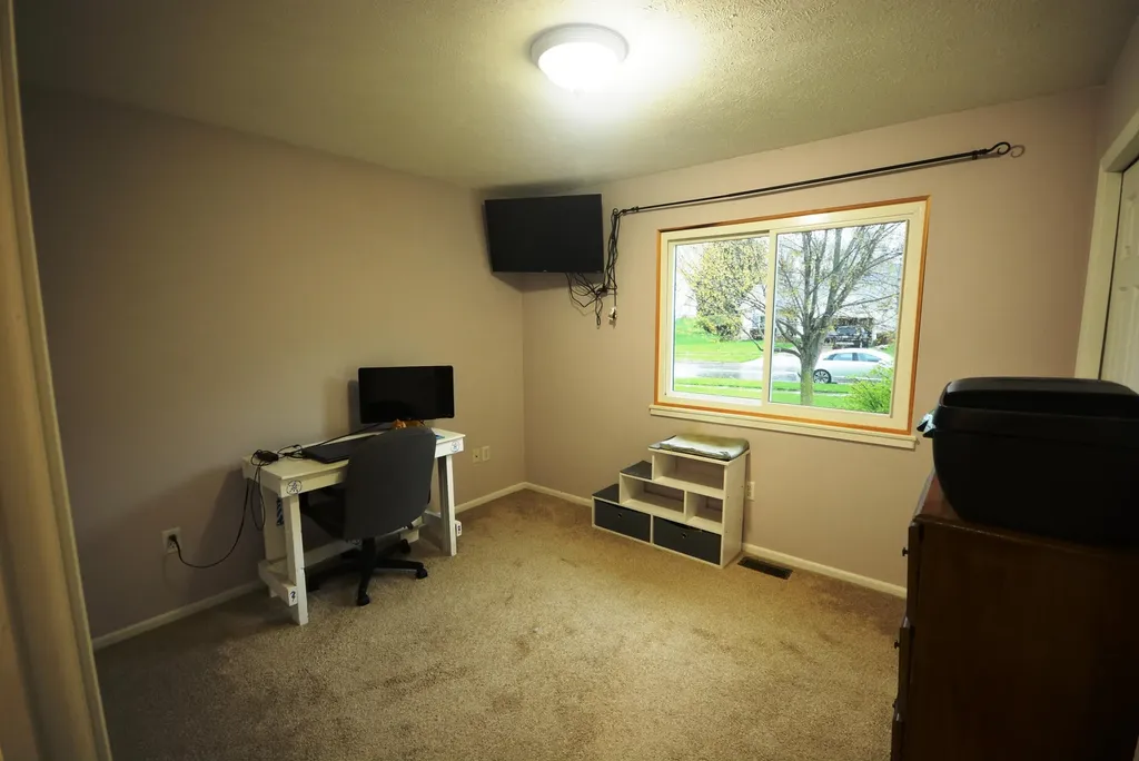 1206 Comstock Drive Marshall City MI 49068