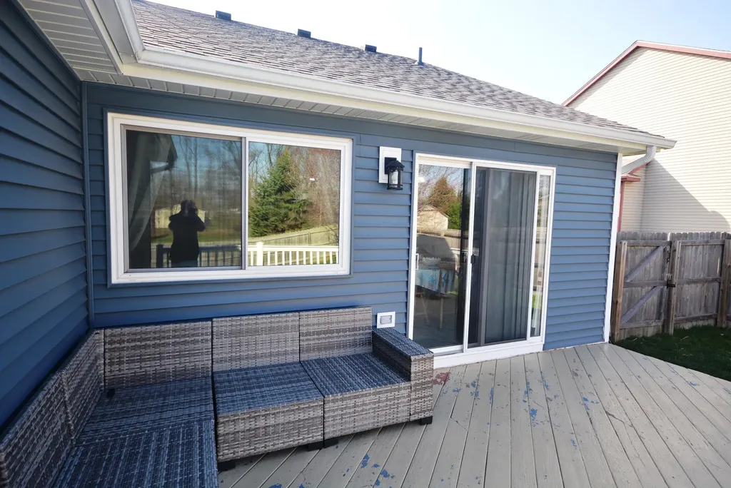1206 Comstock Drive Marshall City MI 49068