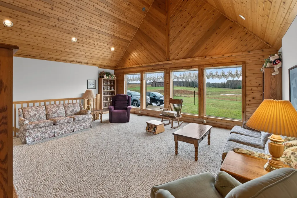 20200 Hibma Road Burdell Township MI 49688