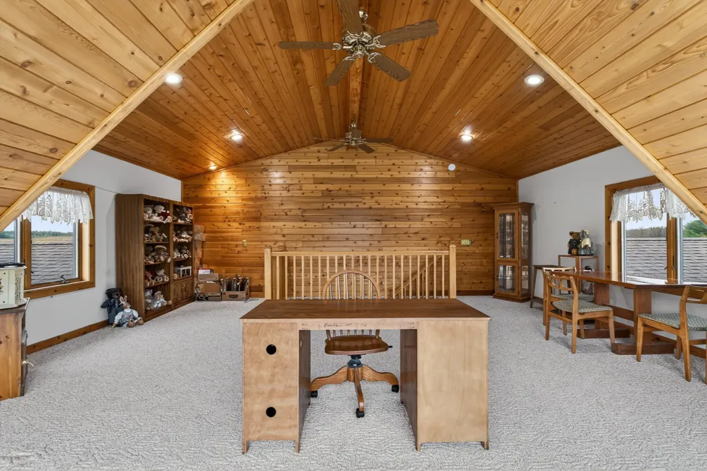 20200 Hibma Road Burdell Township MI 49688