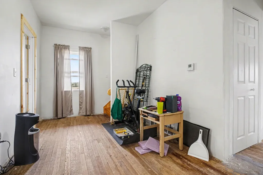 64554 M 40 Porter Township MI 49061