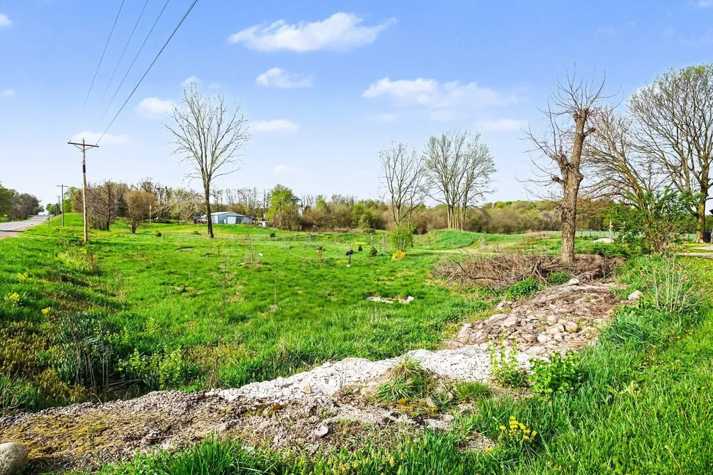 64554 M 40 Porter Township MI 49061