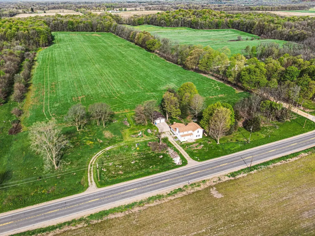 64554 M 40 Porter Township MI 49061