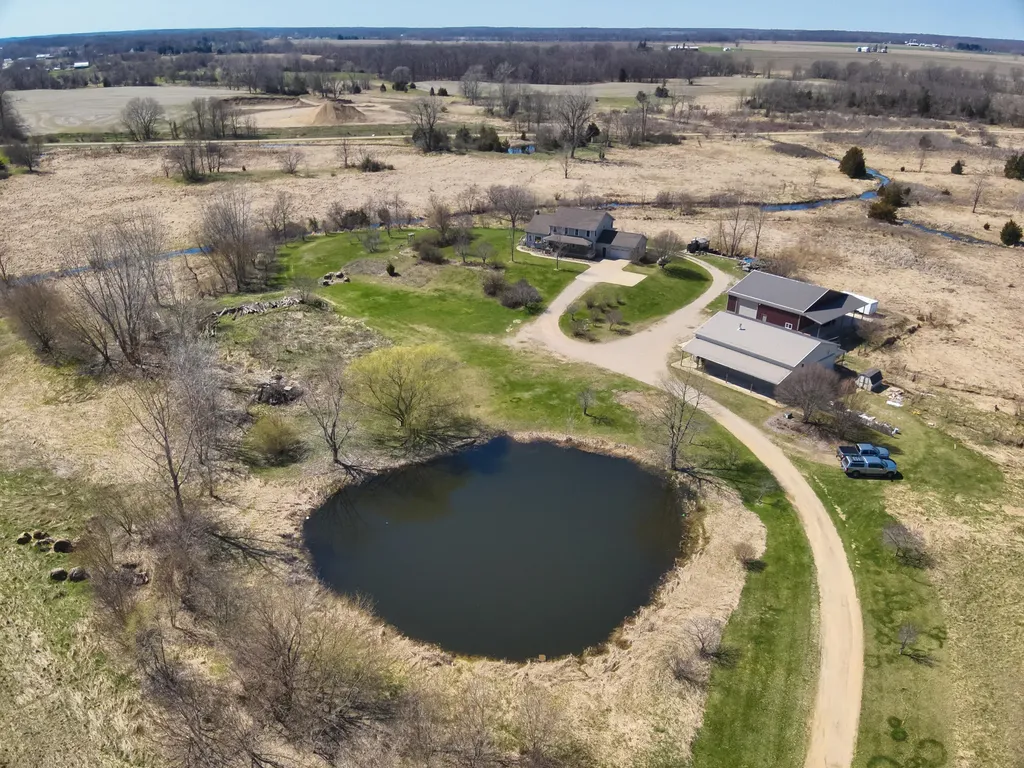 198 W Chicago Road Batavia Township MI 49036