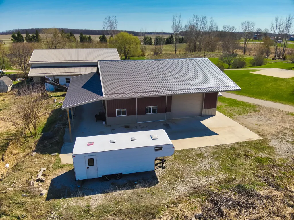 198 W Chicago Road Batavia Township MI 49036