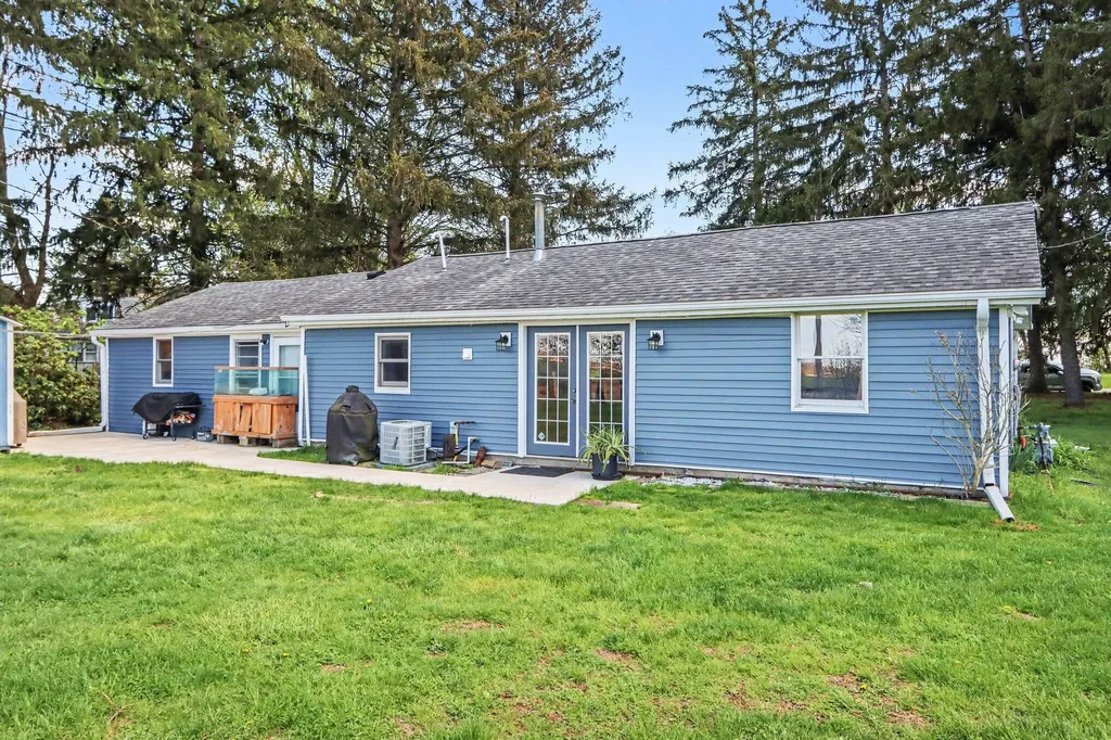 23130 Us Highway 12 Sturgis Township MI 49091