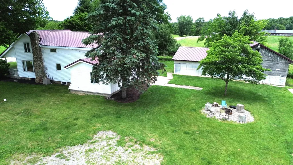 59757 White Temple Road Penn Township MI 49095