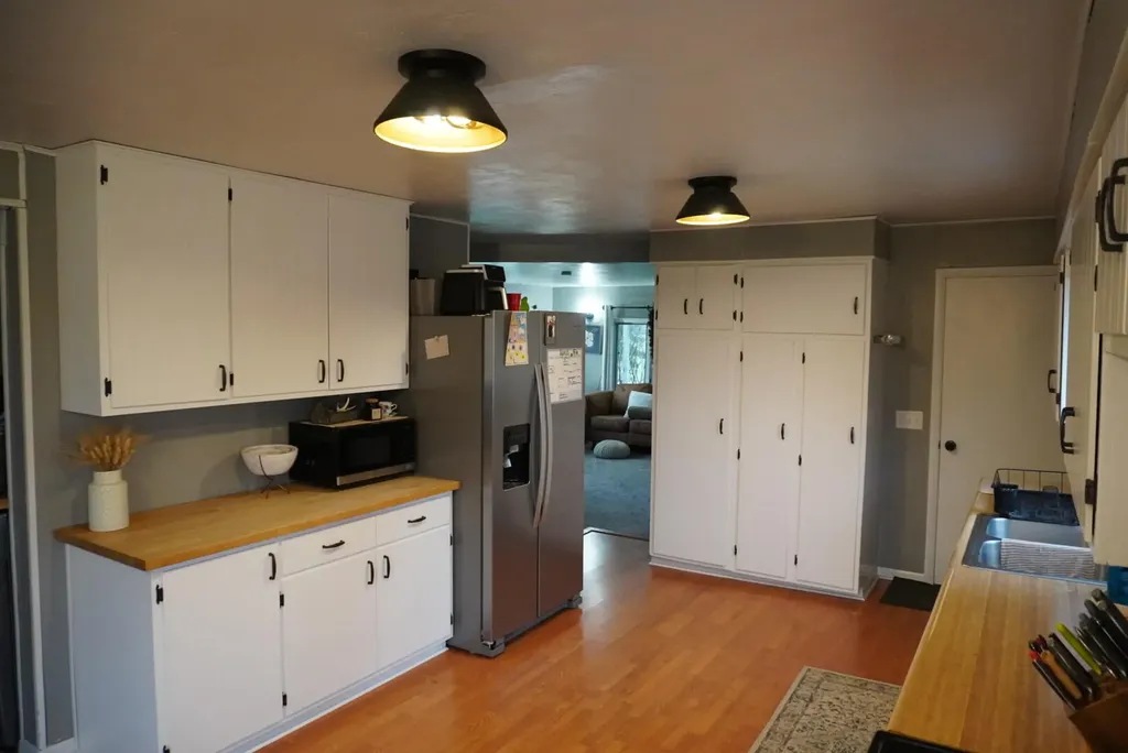 59757 White Temple Road Penn Township MI 49095