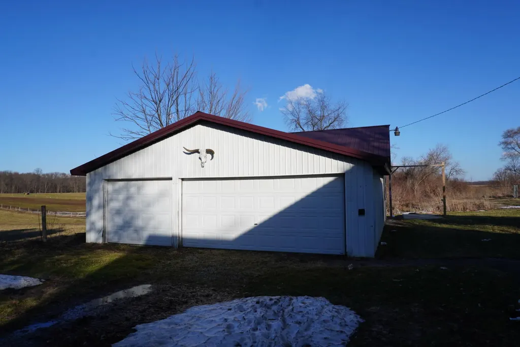 59757 White Temple Road Penn Township MI 49095