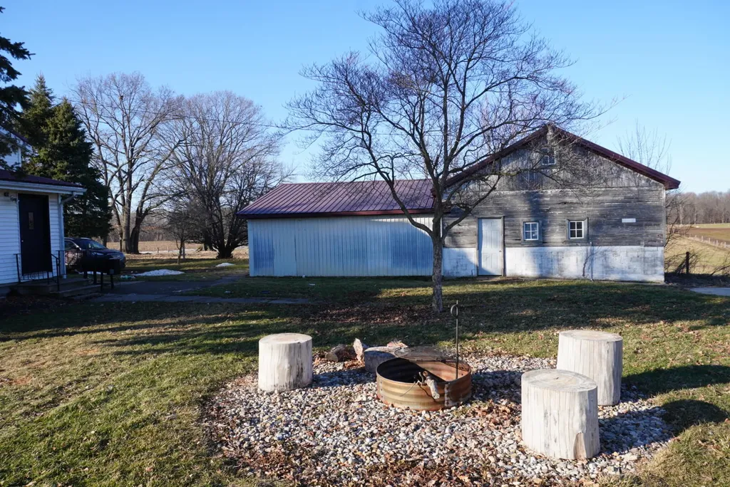 59757 White Temple Road Penn Township MI 49095