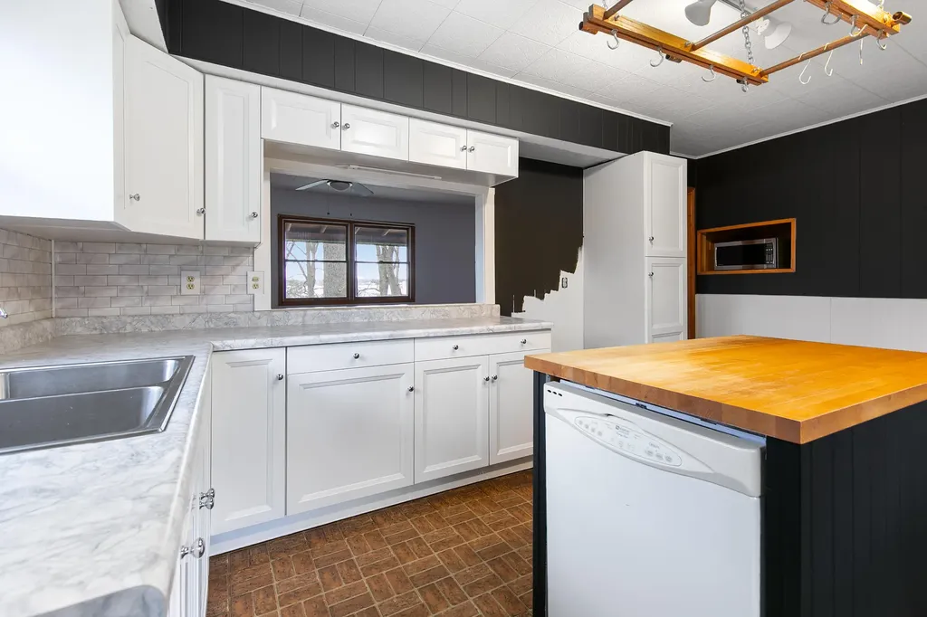 67349 Crooked Creek Road White Pigeon Township MI 49099