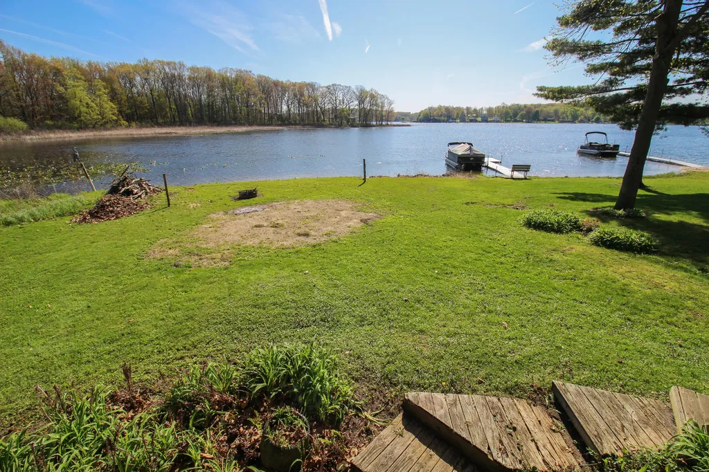 91195 M-40 Porter Township MI 49067
