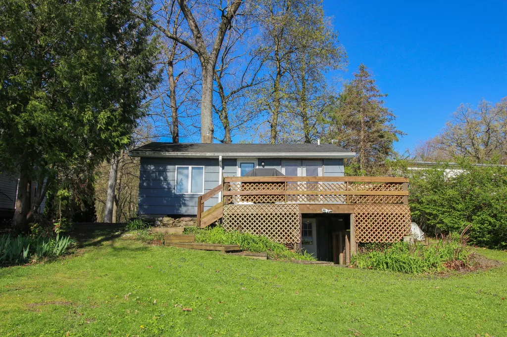 91195 M-40 Porter Township MI 49067
