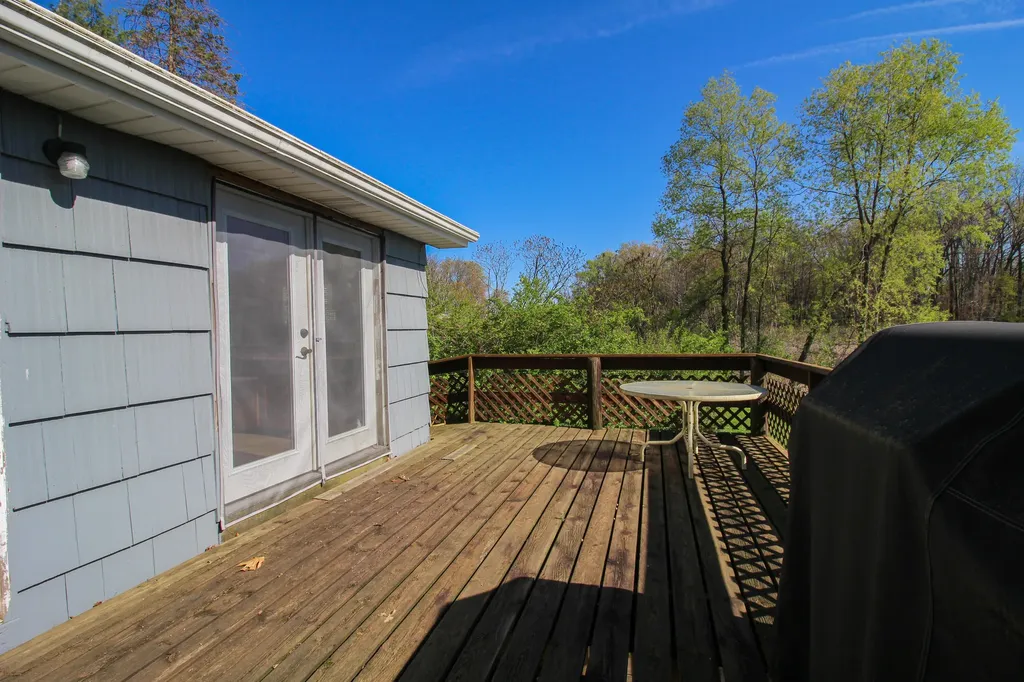 91195 M-40 Porter Township MI 49067