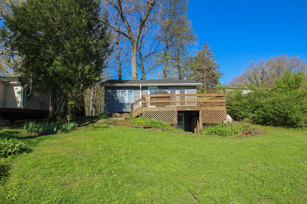 91195 M-40 Porter Township MI 49067