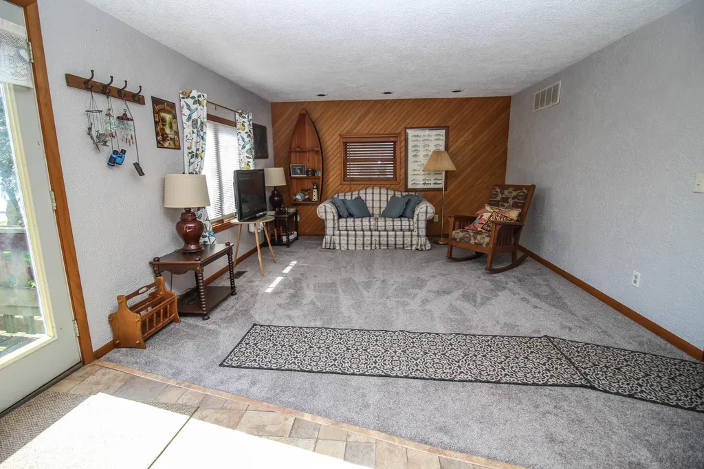 91195 M-40 Porter Township MI 49067