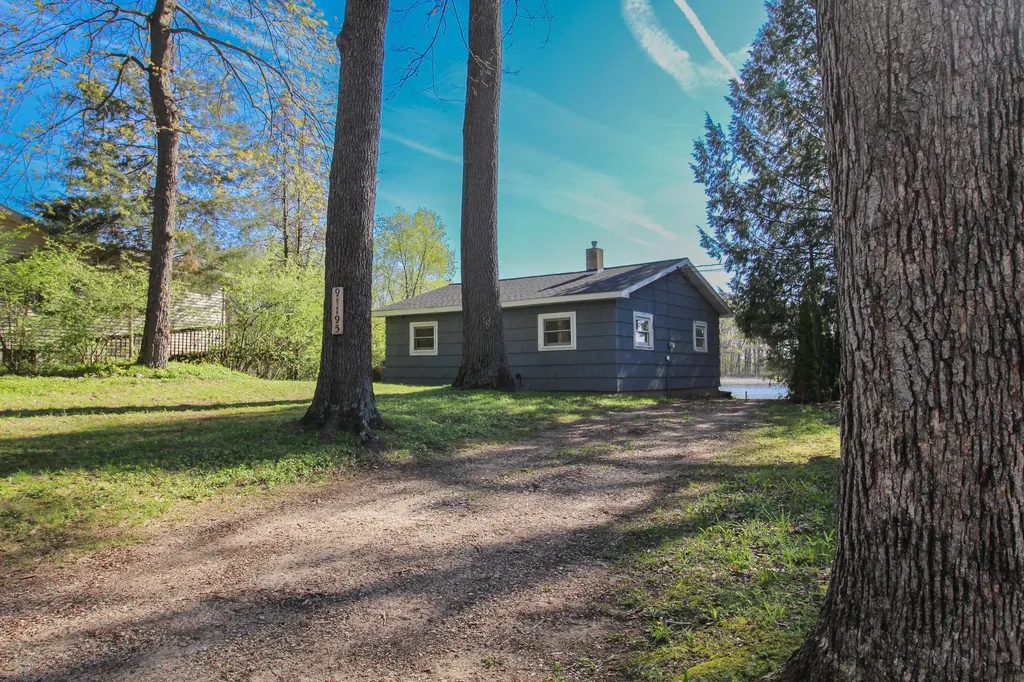 91195 M-40 Porter Township MI 49067