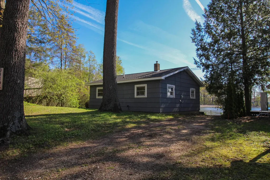 91195 M-40 Porter Township MI 49067