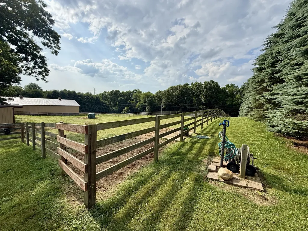 13955 Rattalee Lake Road Springfield Charter Township MI 48350