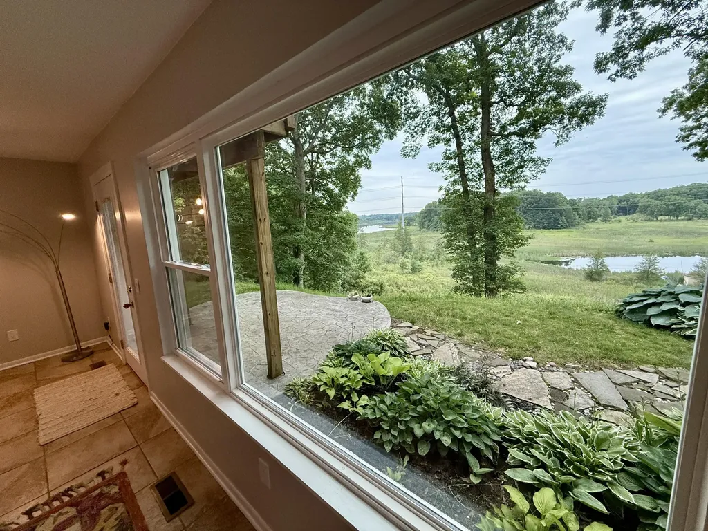 13955 Rattalee Lake Road Springfield Charter Township MI 48350