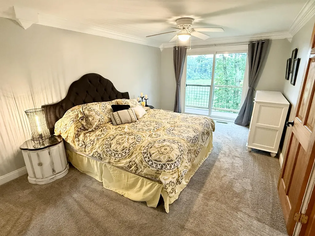 13955 Rattalee Lake Road Springfield Charter Township MI 48350