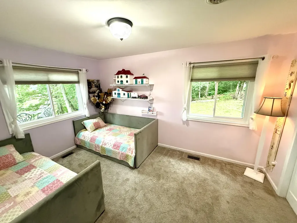 13955 Rattalee Lake Road Springfield Charter Township MI 48350