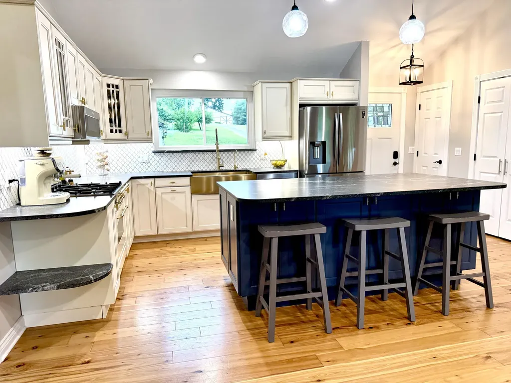 13955 Rattalee Lake Road Springfield Charter Township MI 48350