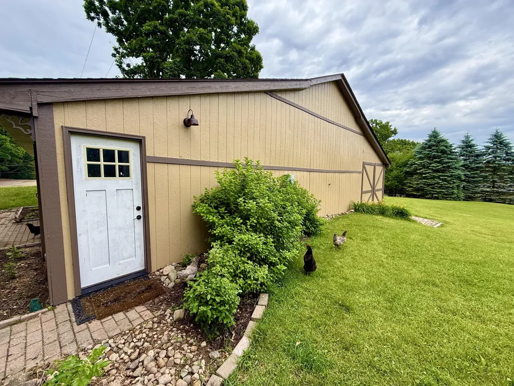 13955 Rattalee Lake Road Springfield Charter Township MI 48350