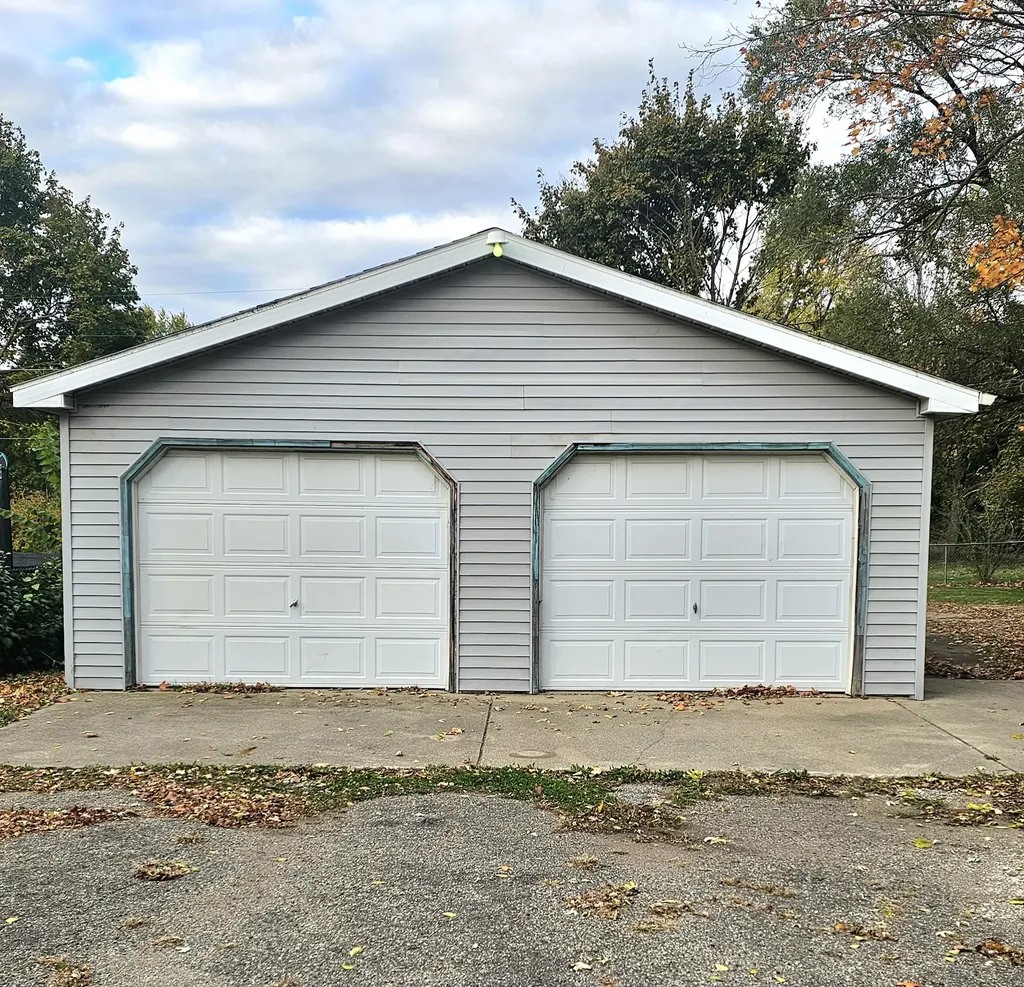 505 E Chicago Road White Pigeon Village MI 49099