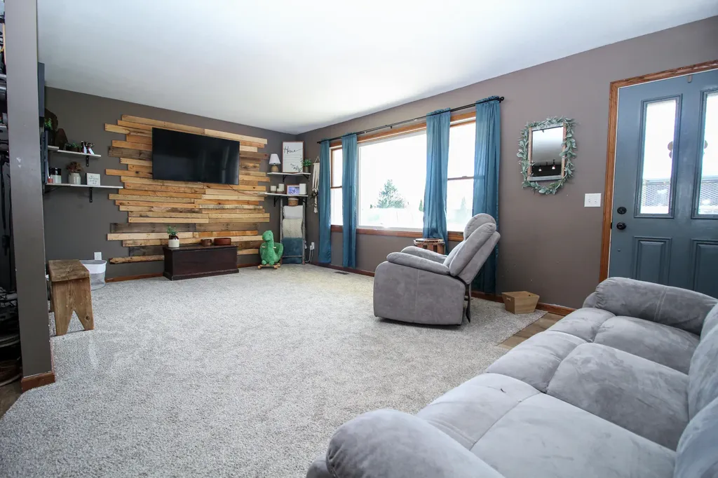 17064 Hawk Court Lockport Township MI 49093
