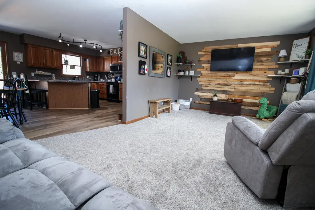 17064 Hawk Court Lockport Township MI 49093