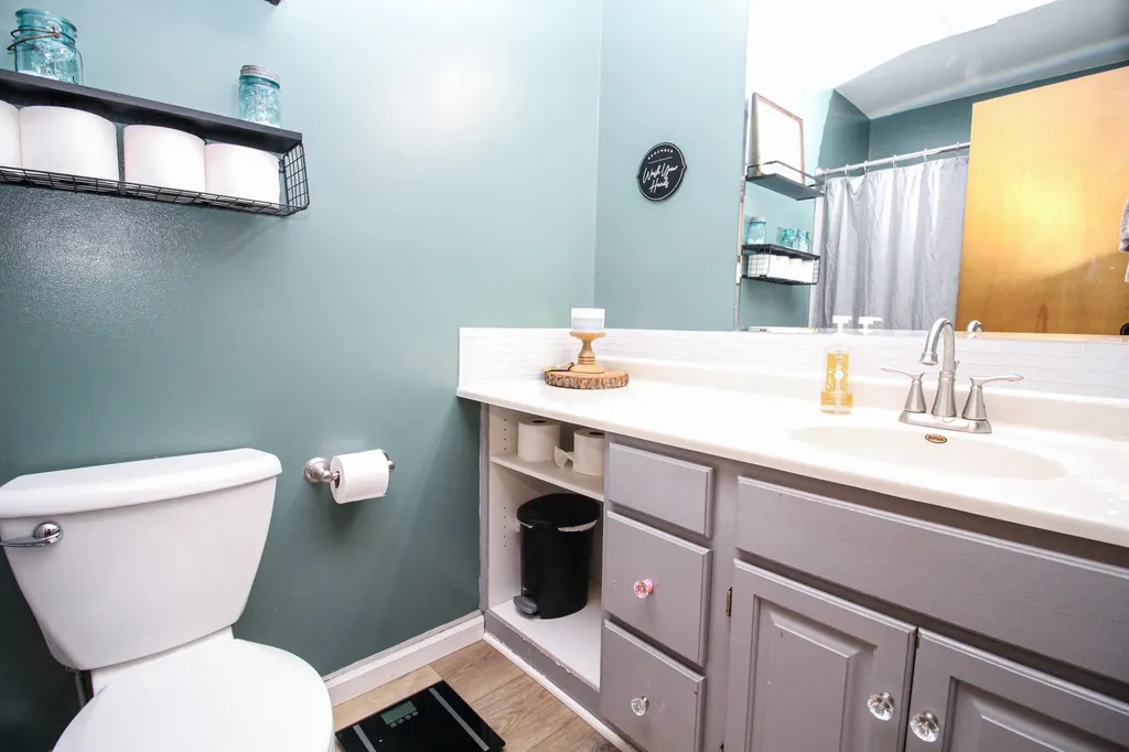 17064 Hawk Court Lockport Township MI 49093