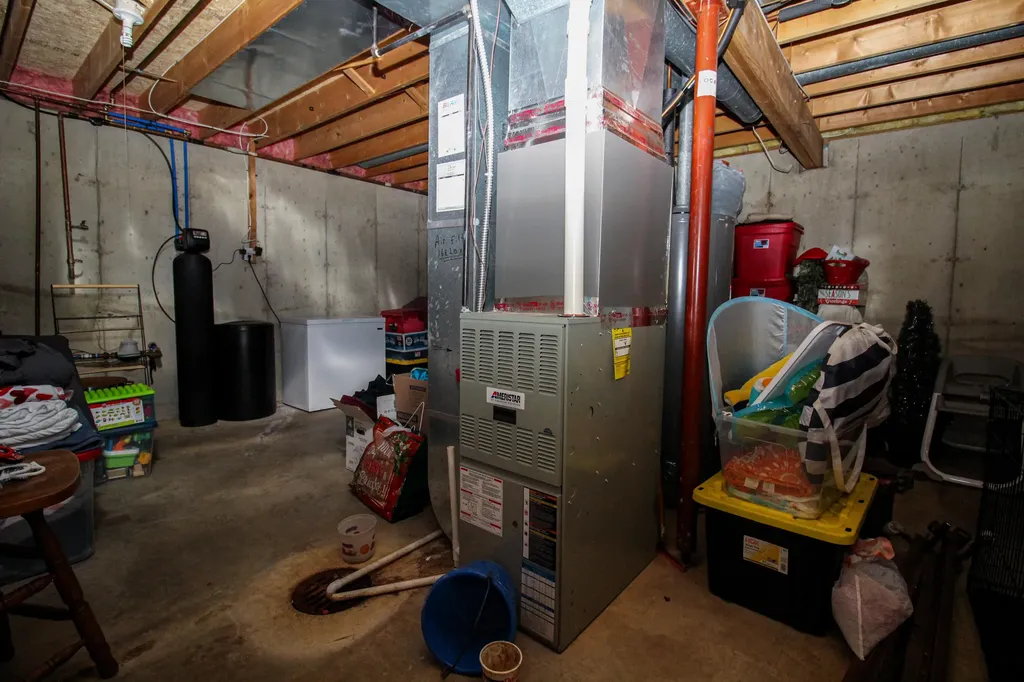 17064 Hawk Court Lockport Township MI 49093